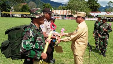 Photo of Dengan Program TMMD, TNI Berusaha Meningkatkan Perekomian Warga Desa Doda