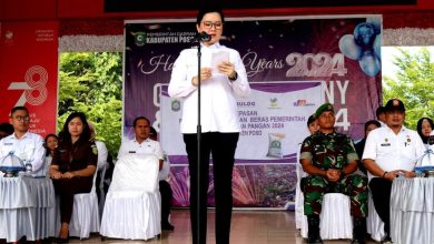 Photo of Antisipasi Krisis Pangan Dan Gizi, Bupati Salurkan Bantuan Pangan